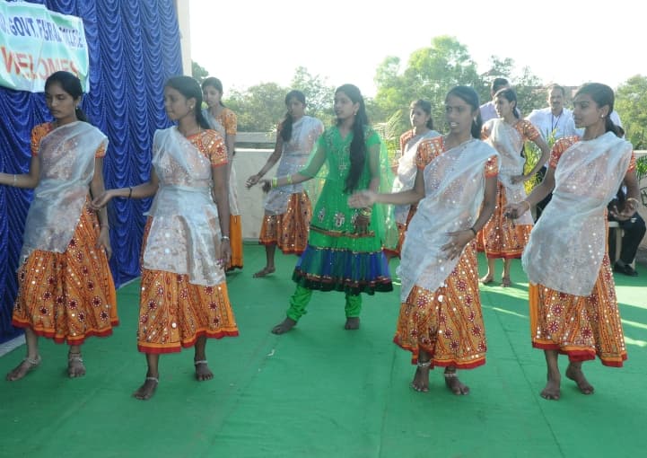 YDD Government First Grade College Hassan Cultural Events in College photo 1